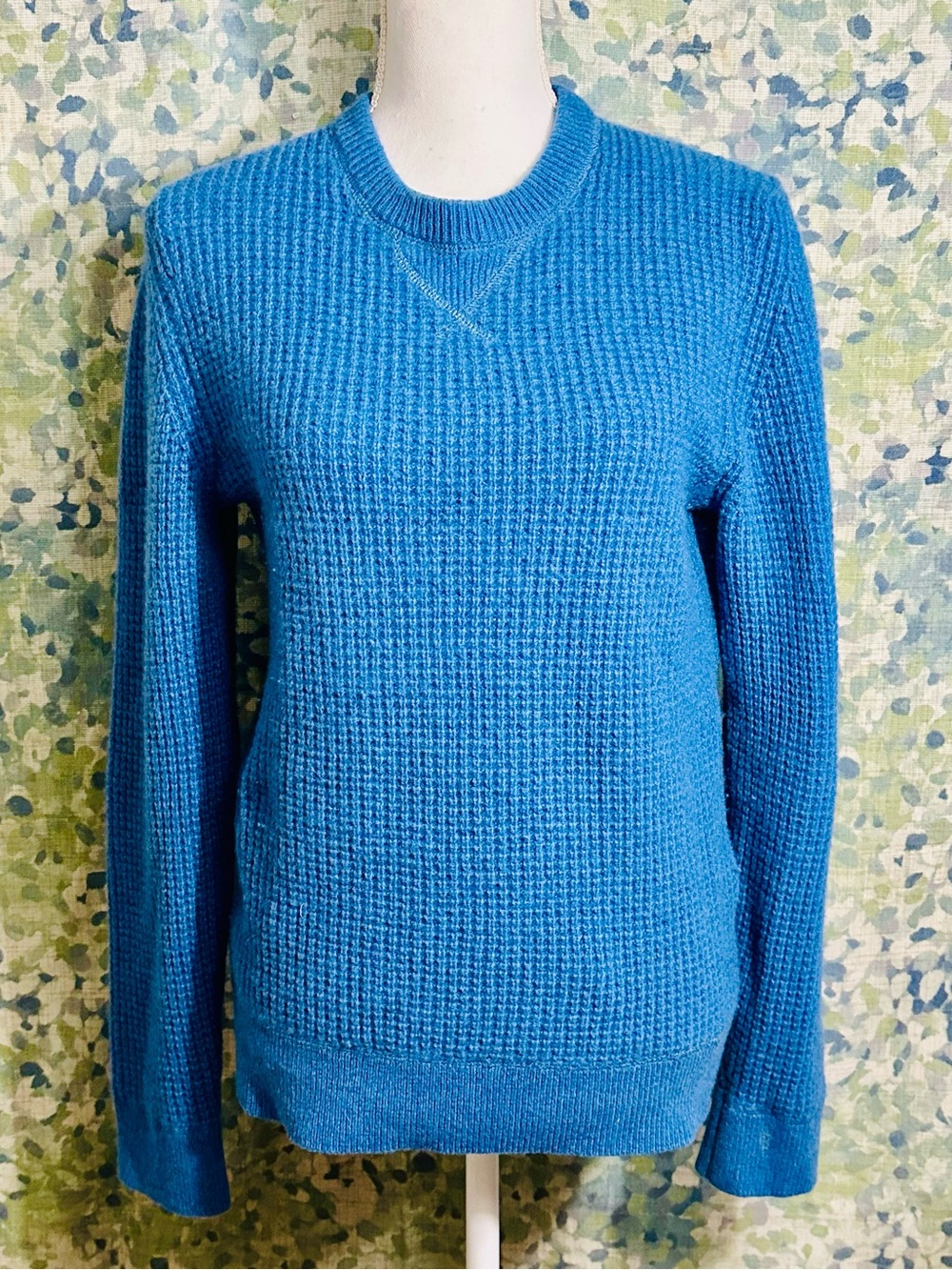 Outerknown Recycled Cashmere Waffle Knit Sweater | Bright Blue Crewneck | Size S - Picture 2 of 6